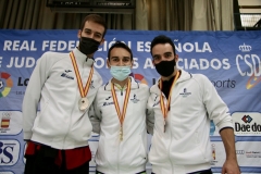 jbr4RNxiTAOXlHt0yr5yg_thumb_1b32