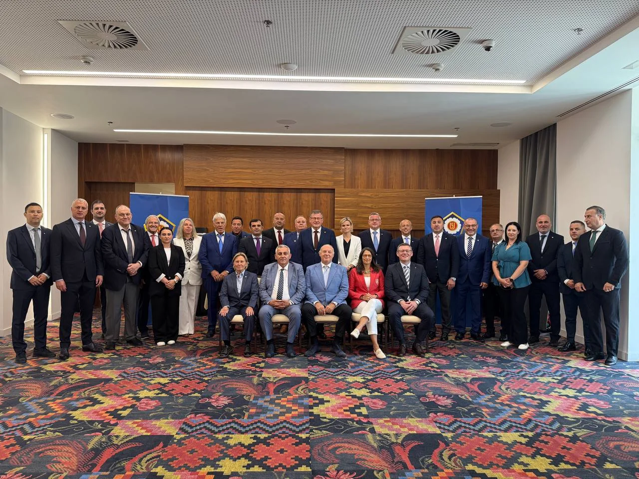 JUAN CARLOS BARCOS PONE EN VALOR EL BUEN MOMENTO DEL JUDO EUROPEO TRAS LA REUNIÓN DE LA EJU EN SARAJEVO